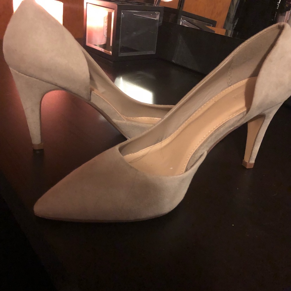 Nude heels